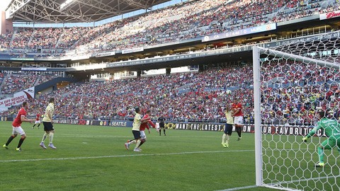 HLV Van Gaal nức nở khen tân binh sau trận thắng Club America - ảnh 1