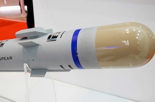 Uy lực khủng khiếp của tên lửa “bé hạt tiêu” Spear 3 - ảnh 1
