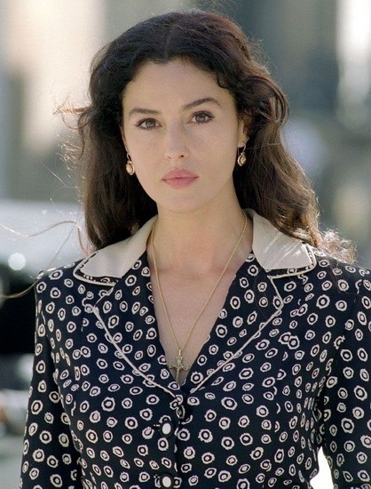 Monica Bellucci: Từ ‘quả bom sex’ đến mỹ nhân 007 già nhất lịch sử - ảnh 1