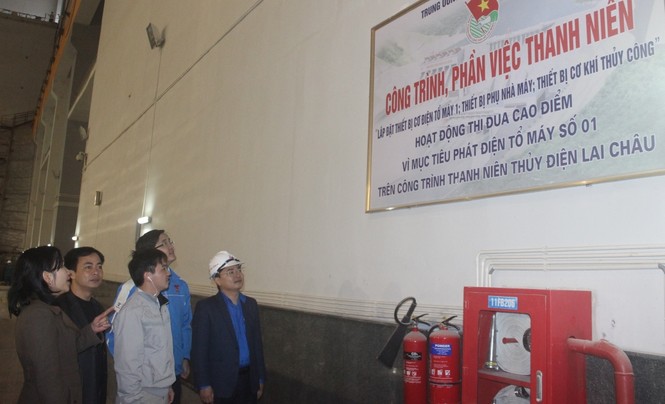 Xuân biên giới - Tết hải đảo đến với bà con, chiến sỹ tỉnh Lai Châu - ảnh 17