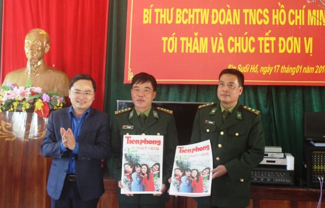 Xuân biên giới - Tết hải đảo đến với bà con, chiến sỹ tỉnh Lai Châu - ảnh 5
