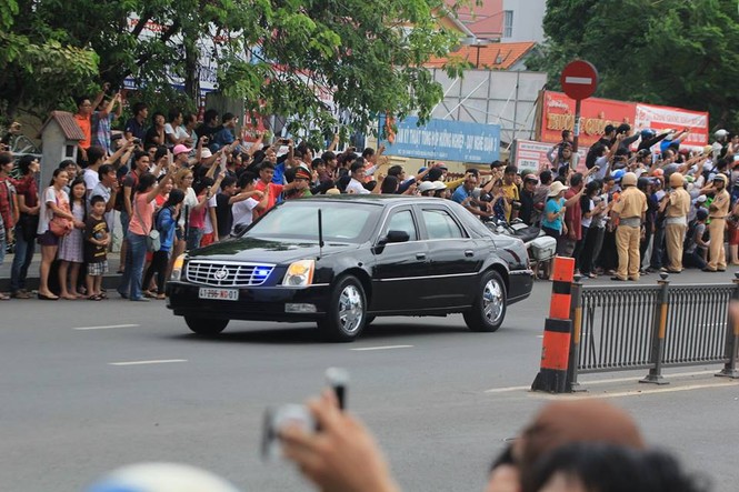 ngày làm việc thứ hai của obama - ảnh 7