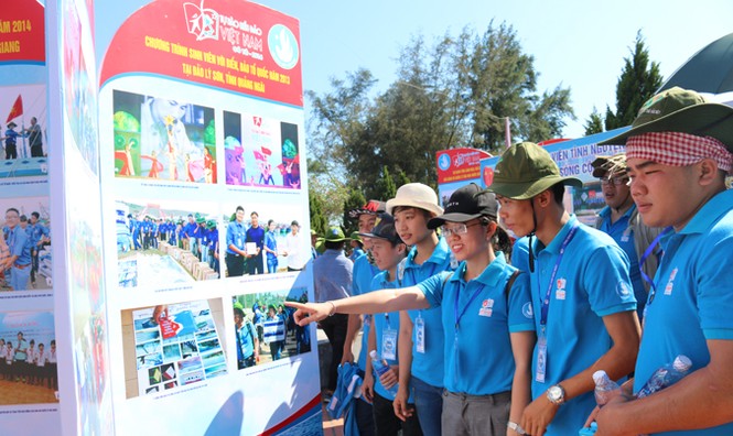 Nồng nàn tình yêu với biển đảo Tổ quốc - ảnh 1