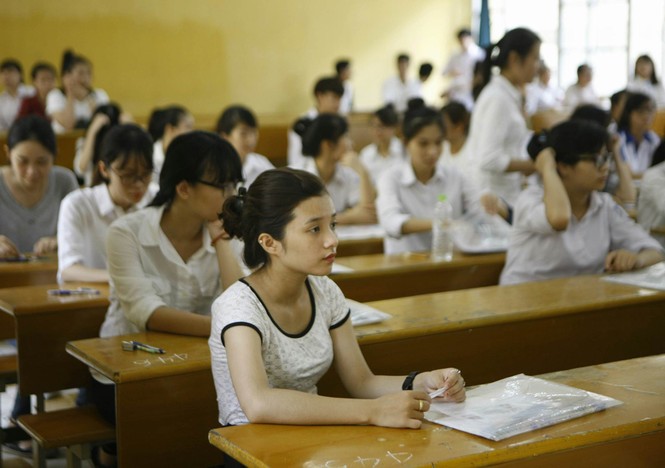 Hàng vạn thí sinh bước vào thi môn Ngoại ngữ - ảnh 8