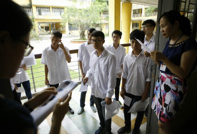 Hàng vạn thí sinh bước vào thi môn Ngoại ngữ - ảnh 3