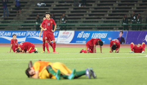 HLV U16 Việt Nam: 'Cầu thủ mất Cup vì quá hưng phấn' - ảnh 1
