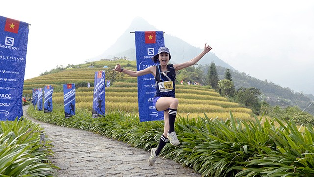 Đại sứ Anh băng núi 70km tại giải chạy việt dã ở Sapa - ảnh 16