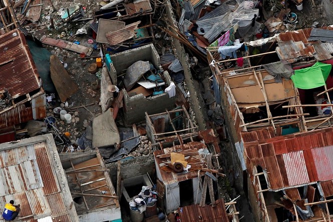 Cảnh tan hoang như thời chiến ở Haiti sau bão Matthew - ảnh 3