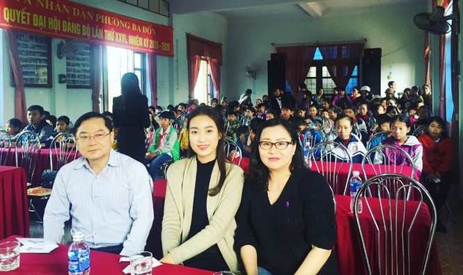 Hoa hậu Mỹ Linh muốn giúp người dân vùng lũ - ảnh 3