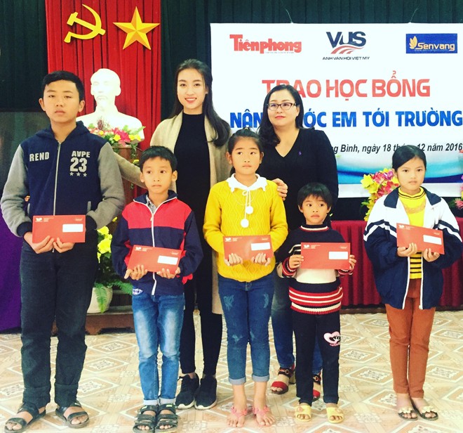 Hoa hậu Mỹ Linh muốn giúp người dân vùng lũ - ảnh 6