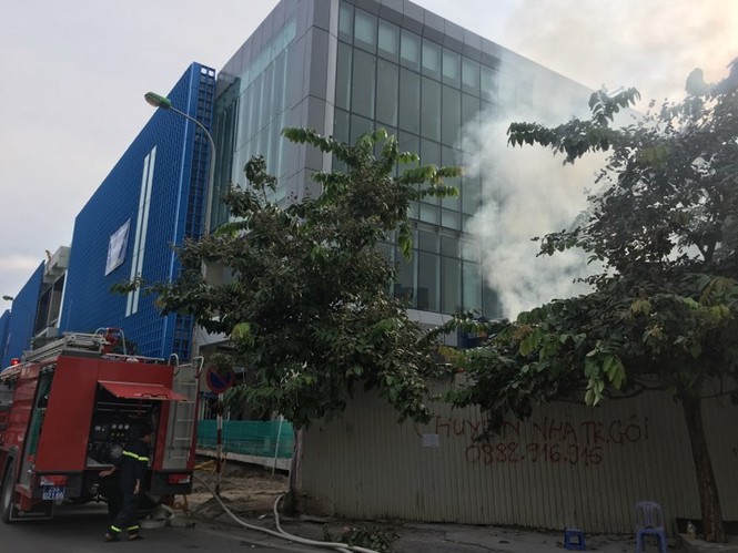Cháy trong công trường nhà ga đường sắt Cát Linh - Hà Đông - ảnh 4