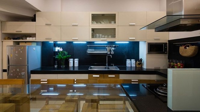 Nhà ống 4 tầng, mặt tiền hẹp vẫn đẹp long lanh - ảnh 5