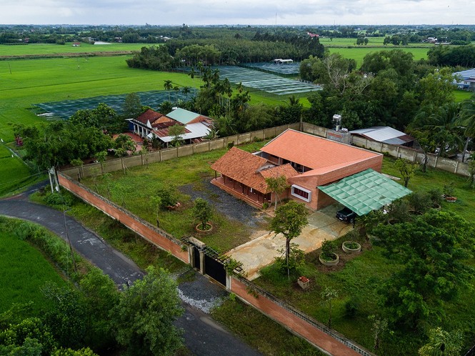 Ngôi nhà truyền thống Nam Bộ đẹp mê mẩn trên báo Tây - ảnh 1