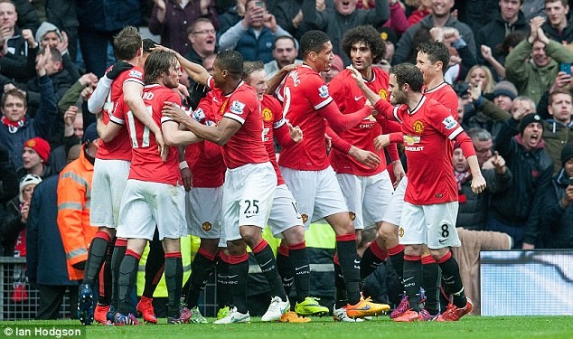M.U-Man City (4-2): Nhuộm đỏ thành Manchester - ảnh 1