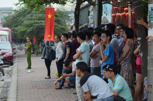 ngày làm việc thứ hai của obama - ảnh 53
