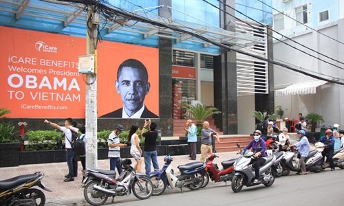 ngày làm việc thứ hai của obama - ảnh 48