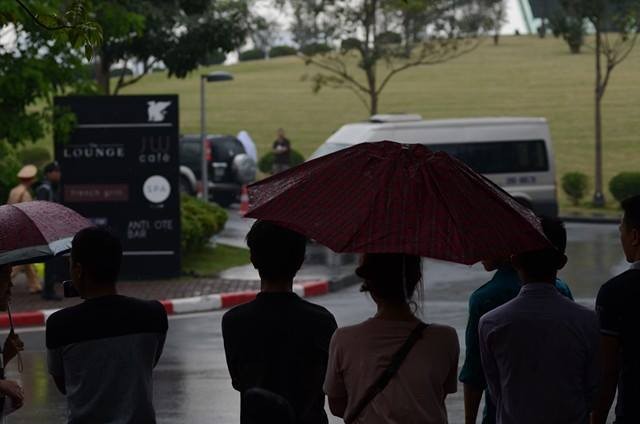 ngày làm việc thứ hai của obama - ảnh 58