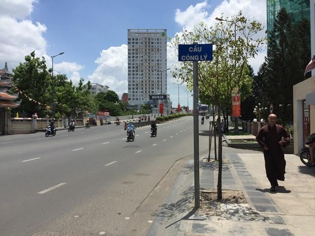 ngày làm việc thứ hai của obama - ảnh 33