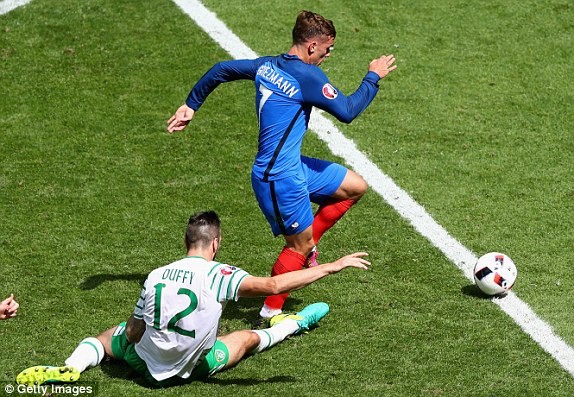 Griezmann lập cú đúp, Pháp ngược dòng thắng CH Ireland - ảnh 19
