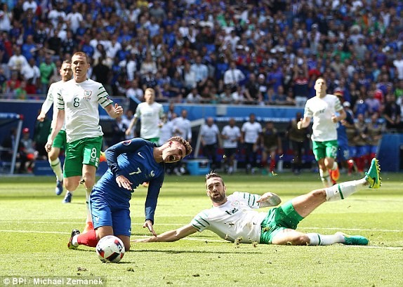Griezmann lập cú đúp, Pháp ngược dòng thắng CH Ireland - ảnh 20