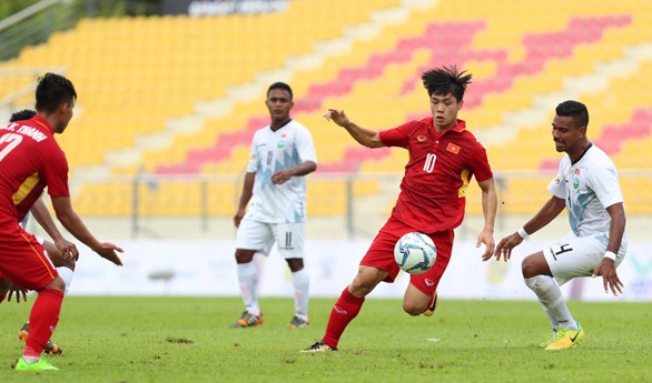Văn Hậu tỏa sáng, U22 Việt Nam thắng '4 sao' trận đầu SEA Games - ảnh 5
