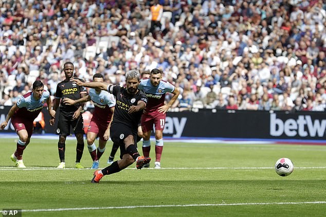 Sterling lập hat-trick, Man City vùi dập West Ham - ảnh 14