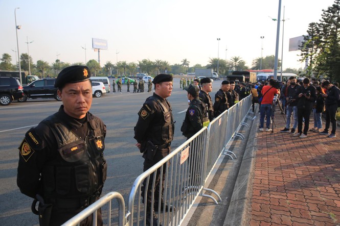 Các nhà vô địch SEA Games về đến Hà Nội - ảnh 39