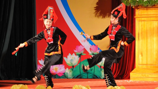 Liên hoan ca khúc cách mạng vùng Đông Bắc Bộ - ảnh 5