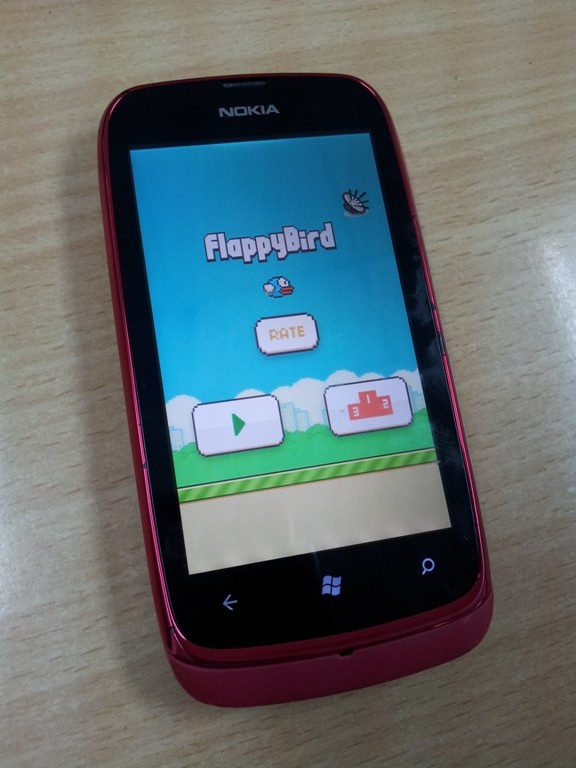 Flappy Bird nhái xuất hiện trên Windows Phone - ảnh 2