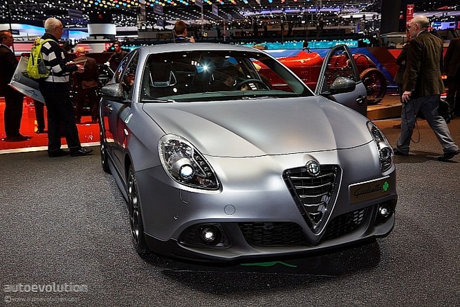 Cận cảnh Alfa Romeo Giulietta tại Geneva - ảnh 3