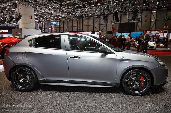 Cận cảnh Alfa Romeo Giulietta tại Geneva - ảnh 7