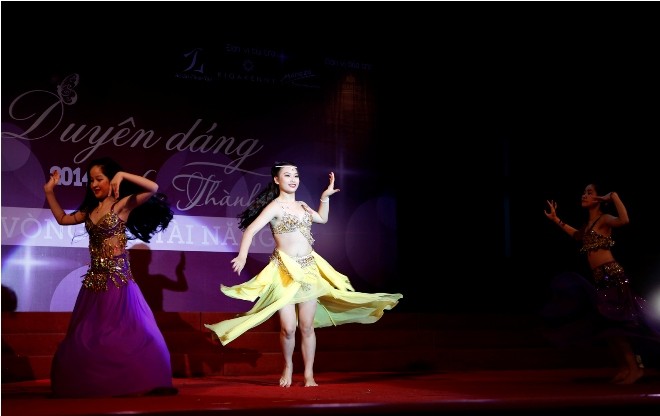 Nữ sinh Hà Thành 'đốt cháy' sân khấu - ảnh 2
