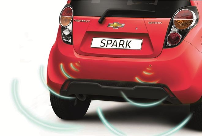 Chevrolet tung Spark Zest số tự động, giá 392 triệu - ảnh 2