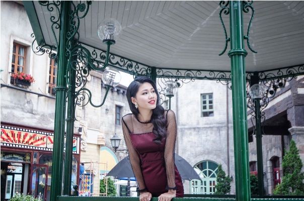 á hậu thanh tú - ảnh 1