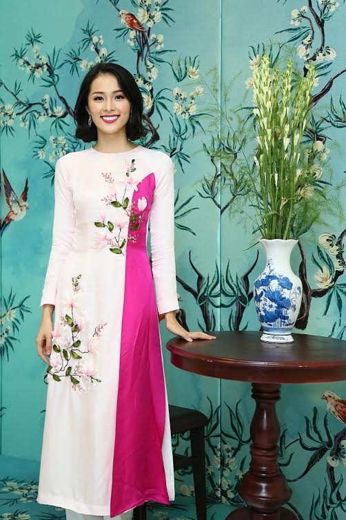 Ca sĩ Hồng Nhung, Đoan Trang diện áo dài đọ dáng cùng mỹ nhân Việt - ảnh 9