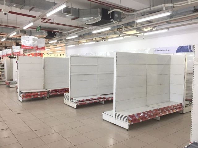 Người dân tiếp tục khui hàng hóa “vô tội vạ” và trộm cắp khi đến Auchan - ảnh 9