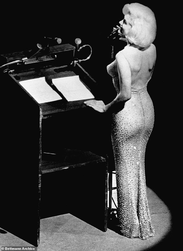 Tiết lộ bất ngờ về Marilyn Monroe tại sinh nhật Tổng thống Mỹ Kennedy - ảnh 3