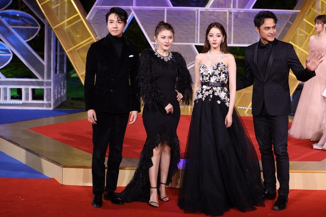 Dàn sao hạng A Hoa ngữ ‘đổ bộ’ thảm đỏ lễ trao giải Kim Kê 2019 - ảnh 12