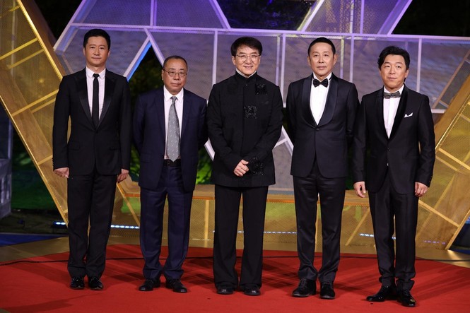 Dàn sao hạng A Hoa ngữ ‘đổ bộ’ thảm đỏ lễ trao giải Kim Kê 2019 - ảnh 17