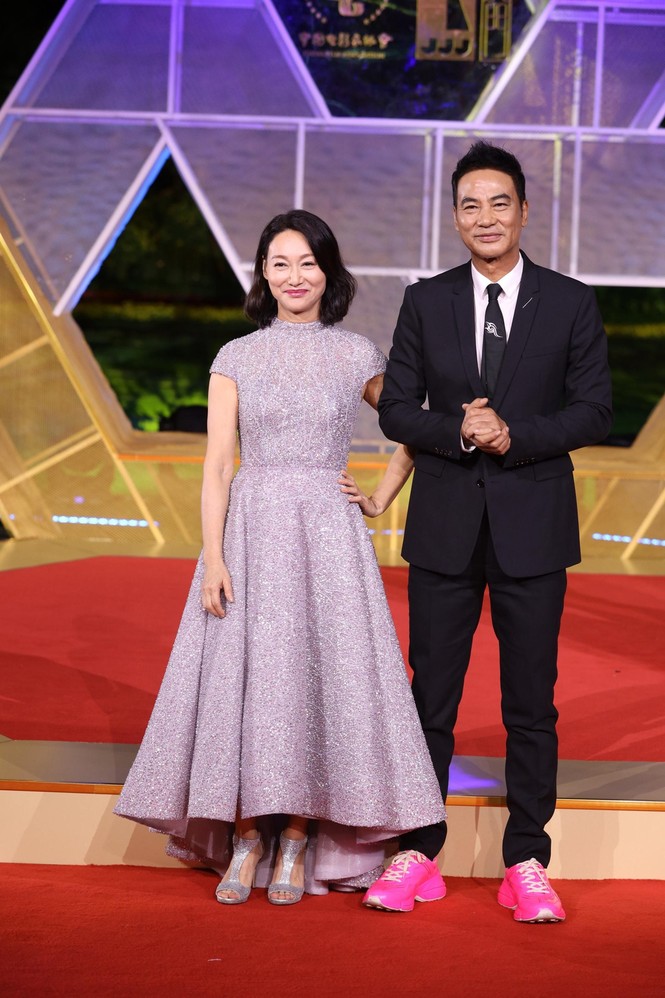 Dàn sao hạng A Hoa ngữ ‘đổ bộ’ thảm đỏ lễ trao giải Kim Kê 2019 - ảnh 21