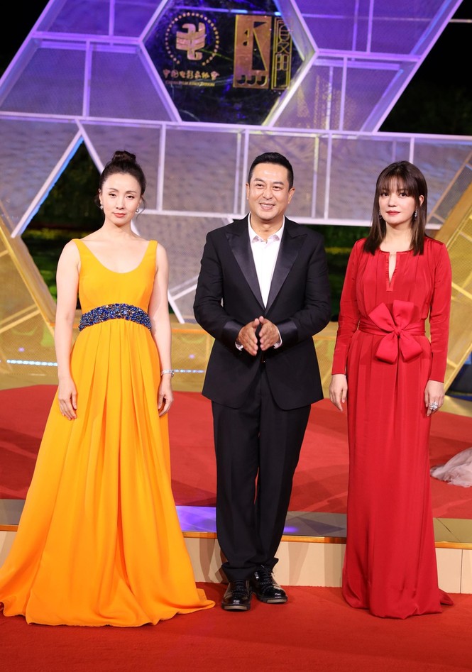 Dàn sao hạng A Hoa ngữ ‘đổ bộ’ thảm đỏ lễ trao giải Kim Kê 2019 - ảnh 4