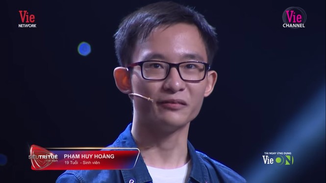 Trấn Thành rơi nước mắt vì ‘trùm’ số nguyên tố và chàng trai có đôi mắt thần kỳ - ảnh 1