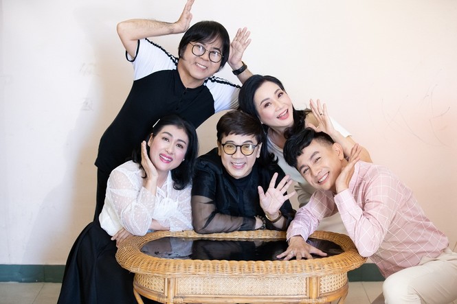 Thành Lộc, Thanh Thủy xúc động ngày nhóm Líu Lo hội ngộ - ảnh 3