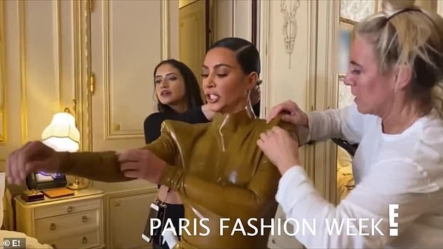 Kim Kardashian đau đớn đến mức văng tục do mặc đồ bó cứng cơ thể - ảnh 5
