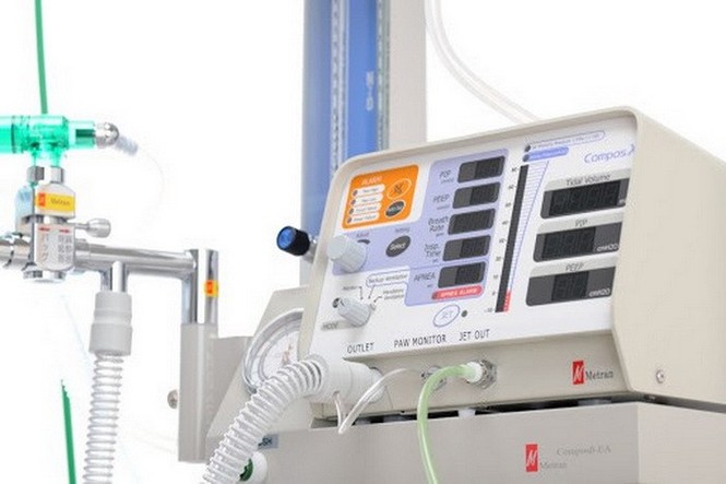 Tập đoàn Vạn Thịnh Phát và Đại học Văn Lang tài trợ 2.000 máy thở chống dịch Covid-19 - ảnh 1