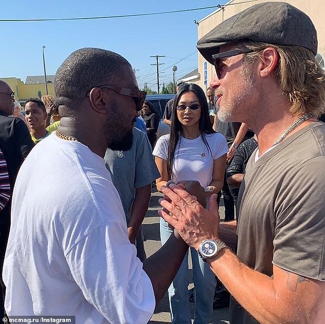 Kanye West mỉa mai Jennifer Aniston vì kêu gọi không bầu cử Tổng thống Mỹ cho anh - ảnh 3