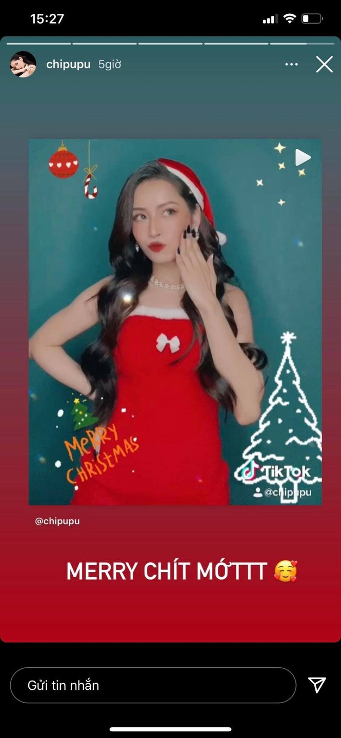 Chi Pu hóa ‘bà già Noel’ gợi cảm, nhảy sexy đón Giáng sinh - ảnh 1