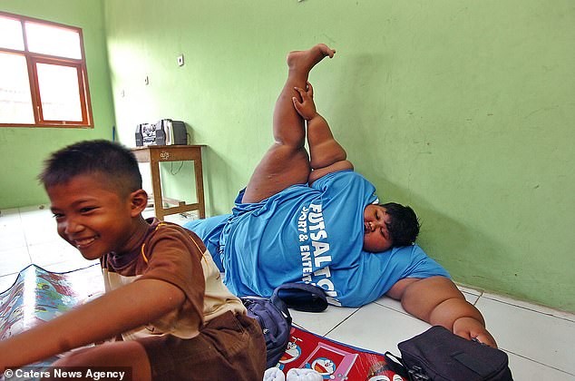 Đứa trẻ béo nhất thế giới với 190kg giảm cân ngoạn mục - ảnh 2