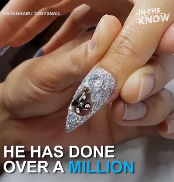Bạn đã xem chưa: Những mẫu nail của thời đại... 4.0 - ảnh 2