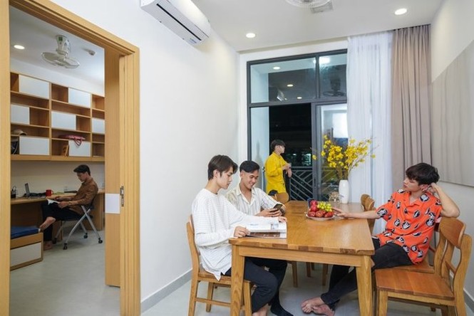 Cận cảnh trường Đại học VinUni: Xịn xò chẳng khác nào những ngôi trường ở châu Âu - ảnh 9